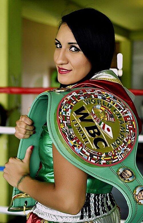Esmeralda Moreno